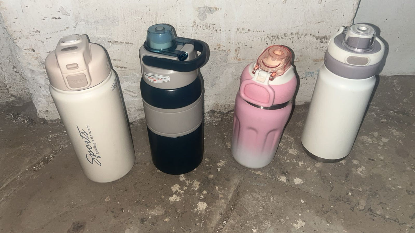 Stainless Steel Insulated Vacuum Water Bottle (Mix Design / 1 Pc)