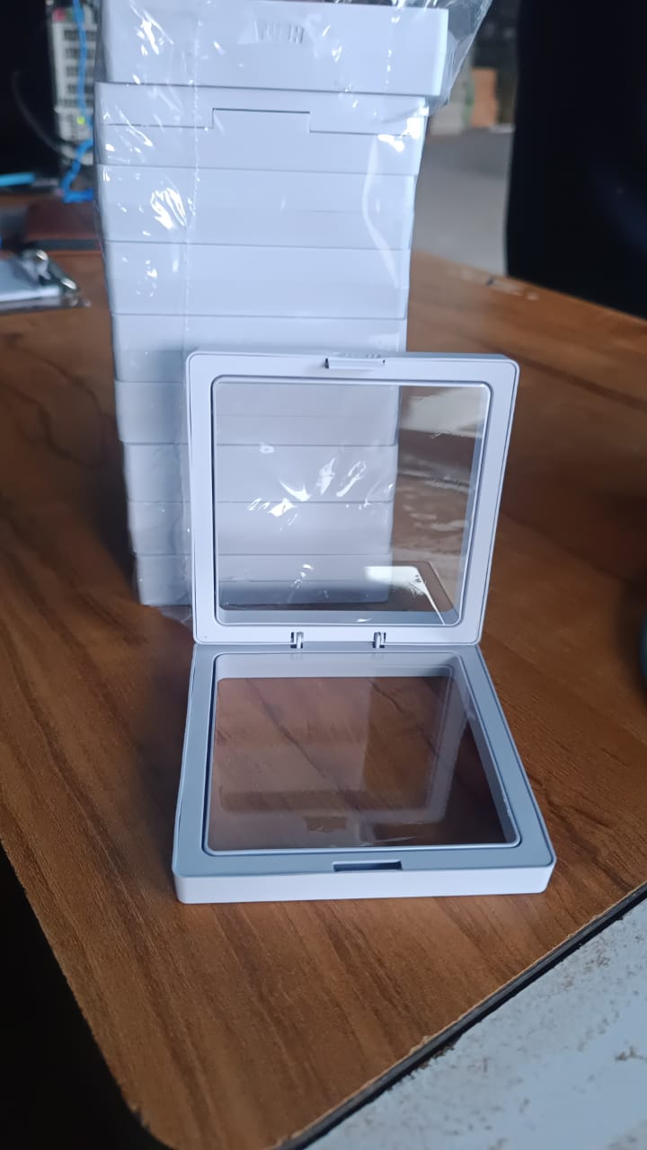 Gift Packaging 3D Floating Frame Display Case (1 Pc / Mix Color)