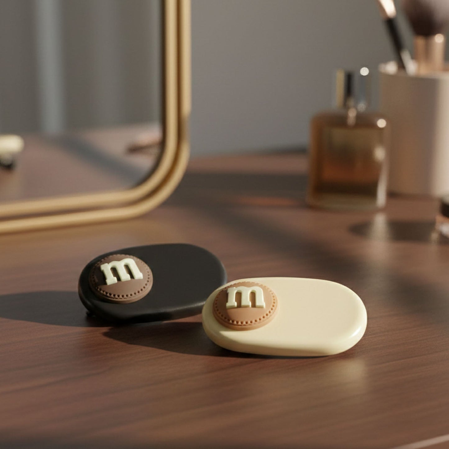 Alphabet Letter Design Decorative Hair Clips Set (2 Pc)