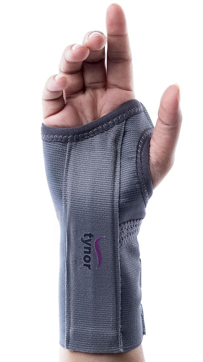 Tynor Elastic Wrist Splint, Grey, Left, Medium, 1 Unit